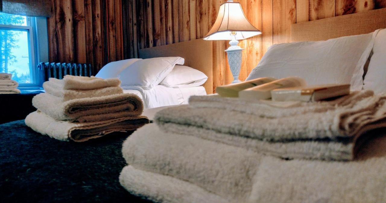 Pine Hill Arms Hotel المظهر الخارجي الصورة